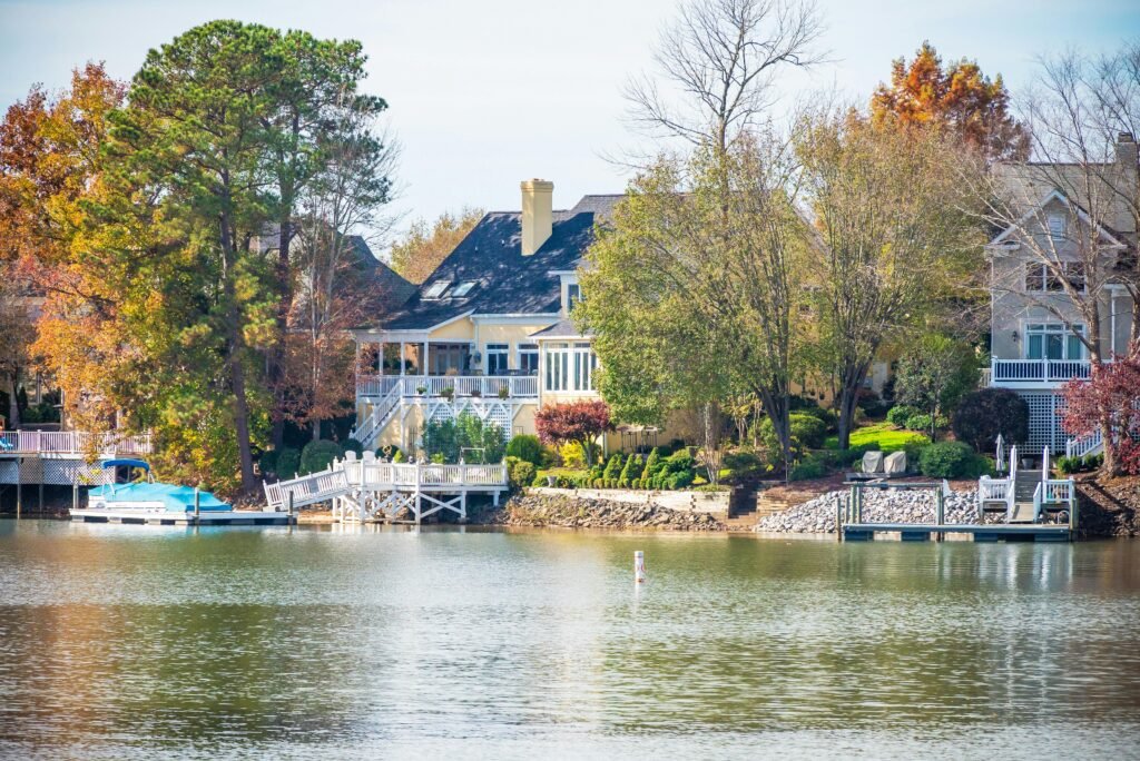 Picturesque lakeside home for real estate